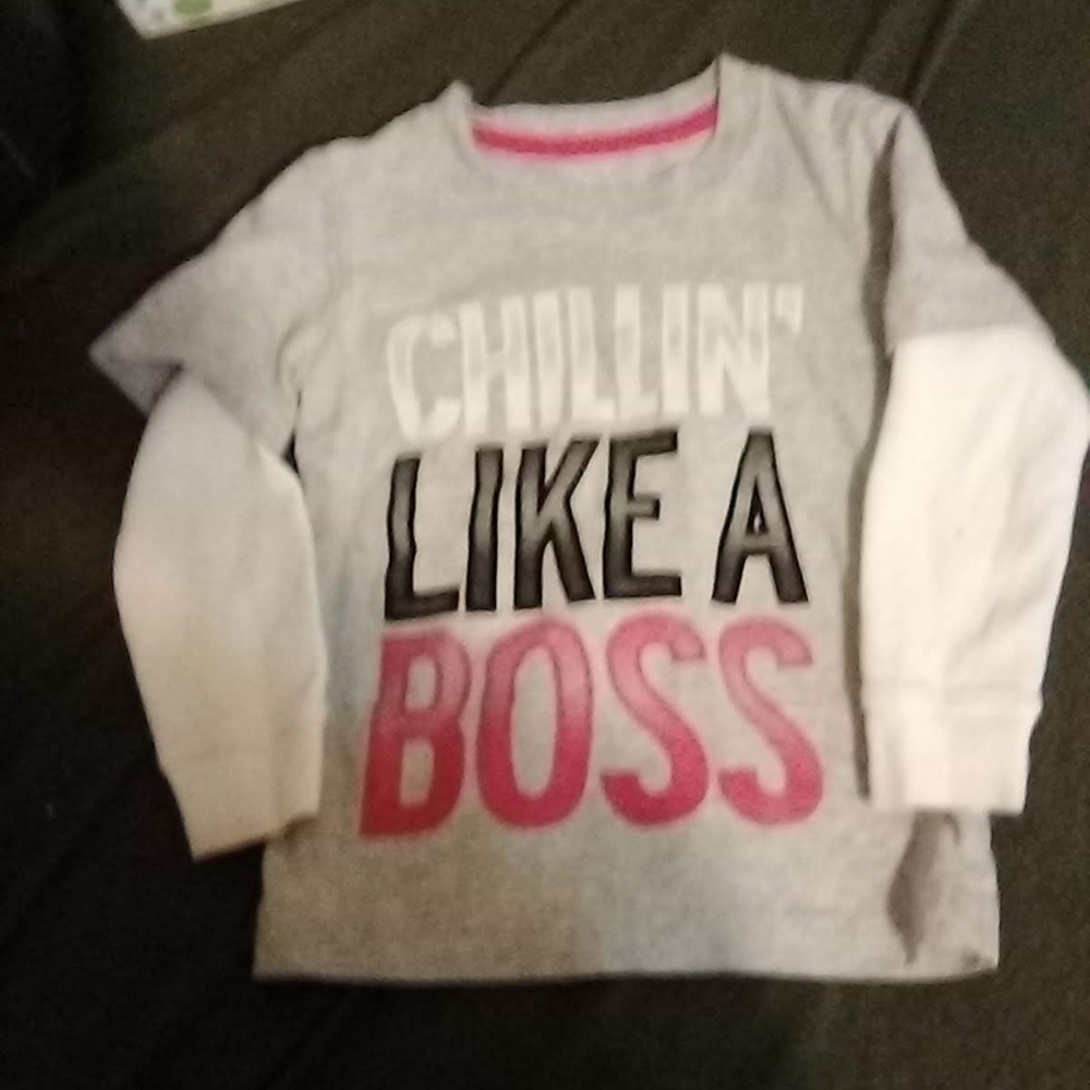 Bundle of 2*Baby/Toddler OshKosh Shirts size 3T